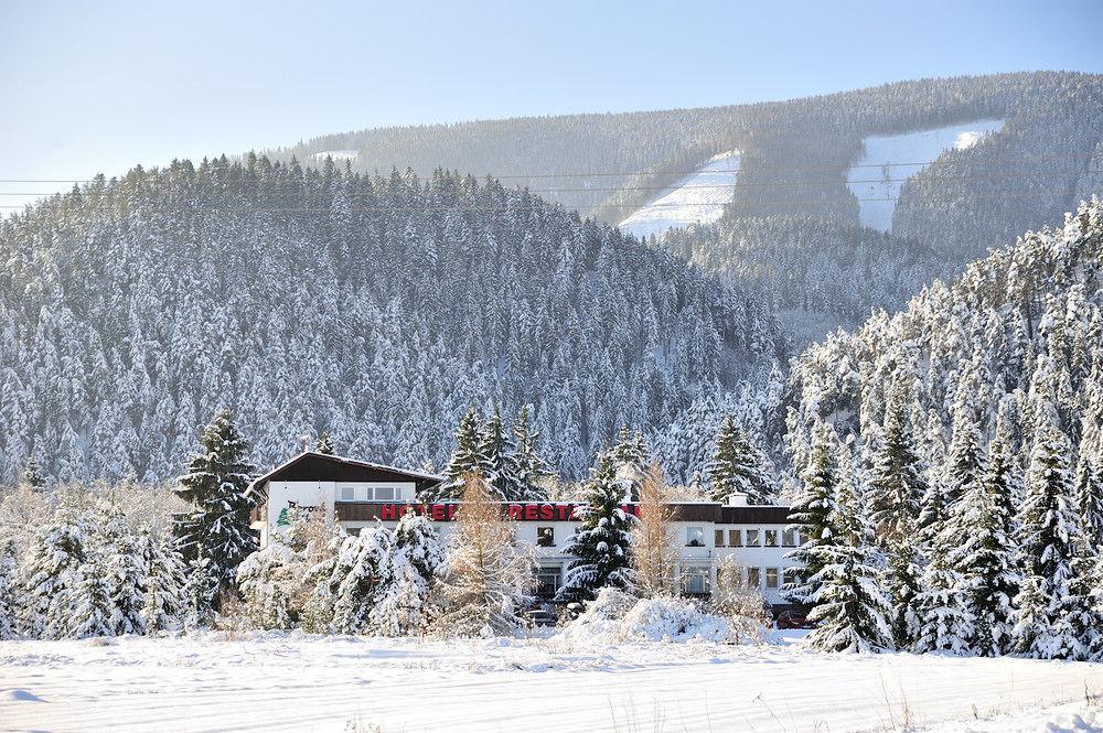 Borova Sihot Atc And Penzion Liptovský Hrádok Exterior foto
